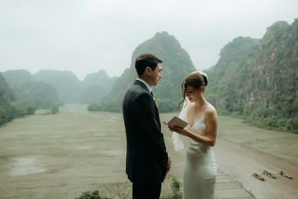 Vietnam elopement couple in Ninh Binh